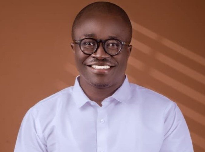 Dr Charles Omotayo K.